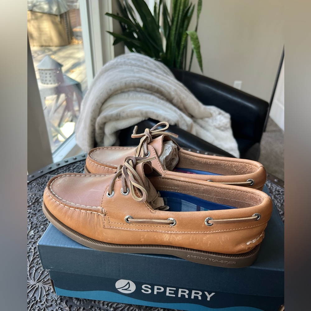 Sperry Tan Leather Boat Shoe Flats - Picture 5 of 10